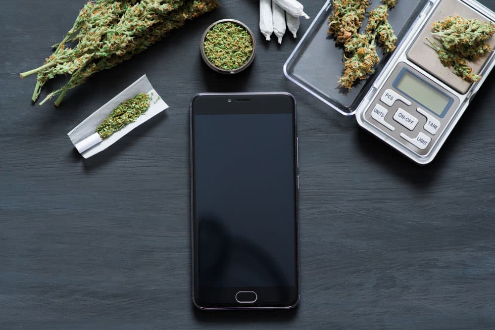 Top 5 Reasons is Better to Buy cannabis Online | Online Dispensary Canada Shop